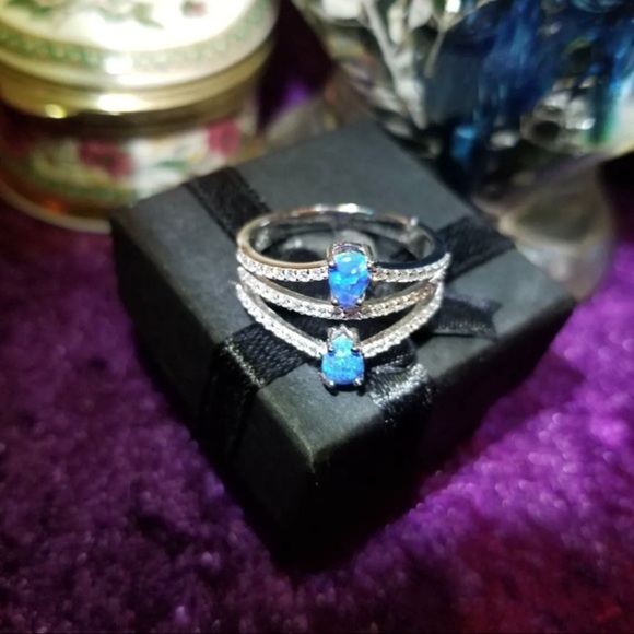 925 Sterling Silver Three Layer Pear Blue Lab Opal Ring - Picture 5 of 6
